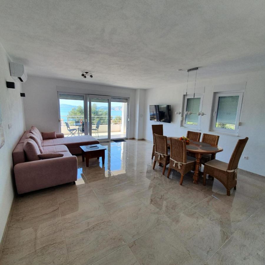 Villa Botic Trogir Bagian luar foto
