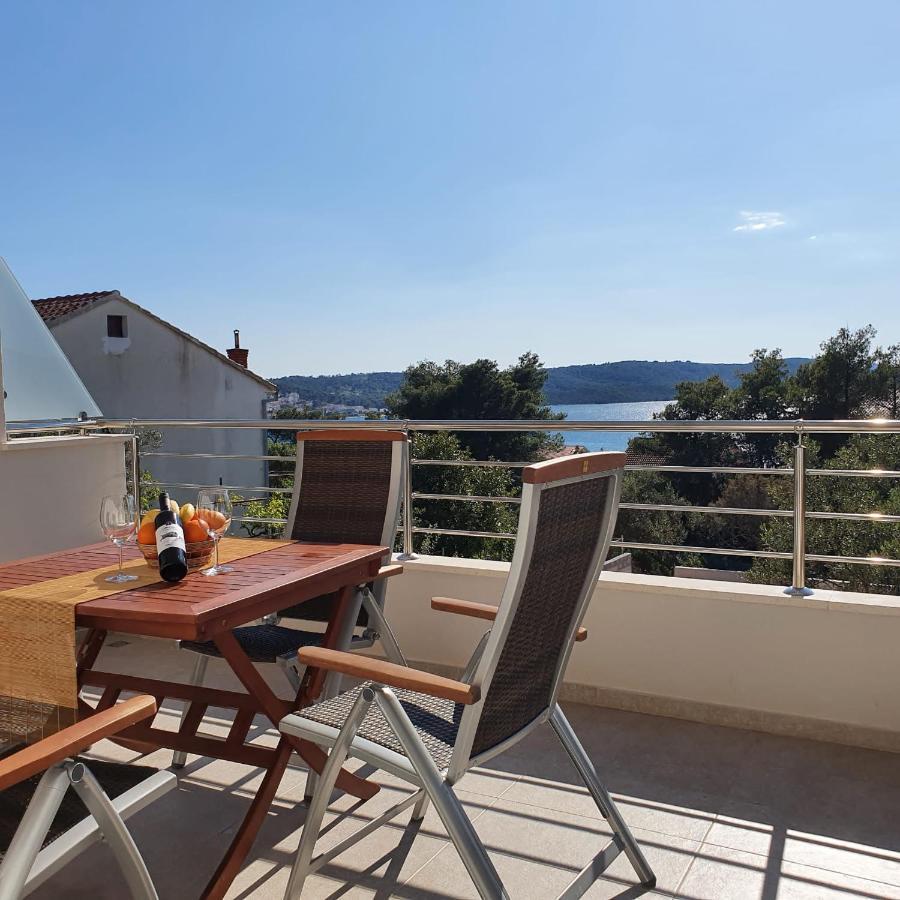 Villa Botic Trogir Bagian luar foto
