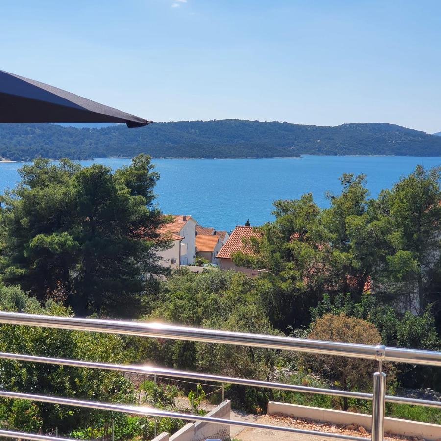 Villa Botic Trogir Bagian luar foto
