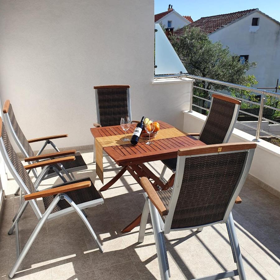 Villa Botic Trogir Bagian luar foto